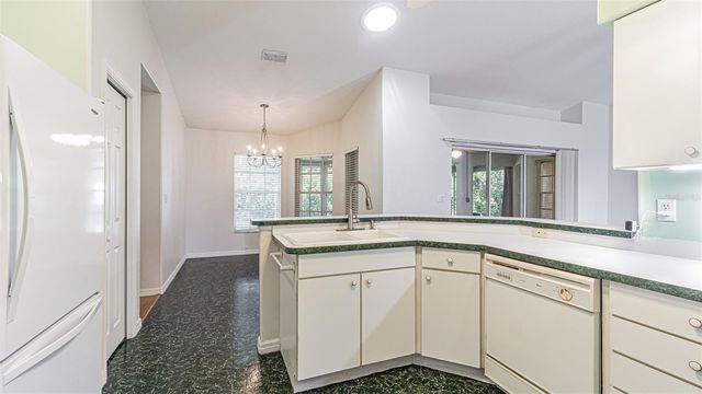 10504 MOSHIE LANE, San Antonio, FL 33576