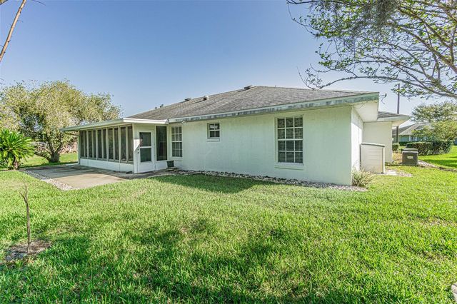 10504 MOSHIE LANE, San Antonio, FL 33576