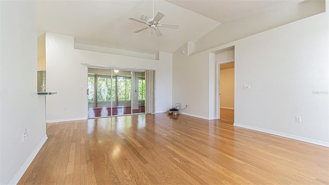 10504 MOSHIE LANE, San Antonio, FL 33576