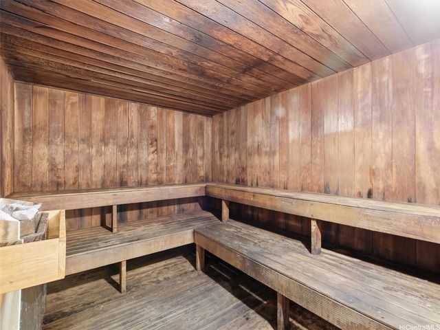 1750 Kalakaua Avenue 1903, Honolulu, HI 96826