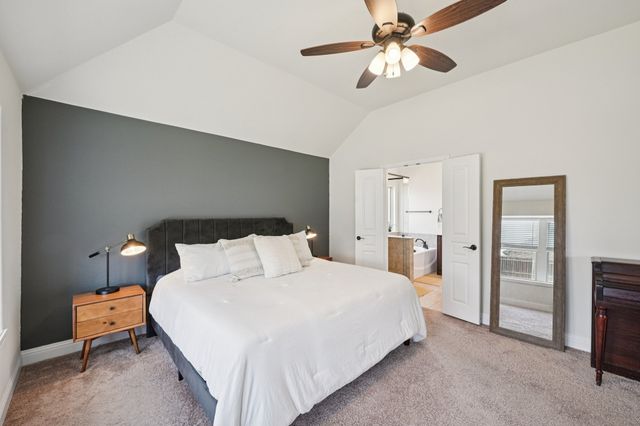 1811 Sunflower Drive, Glenn Heights, TX 75154