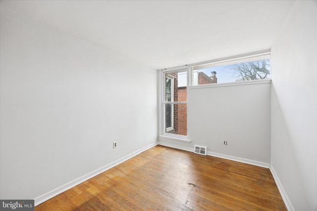 18 UNIVERSITY MEWS, Philadelphia, PA 19104