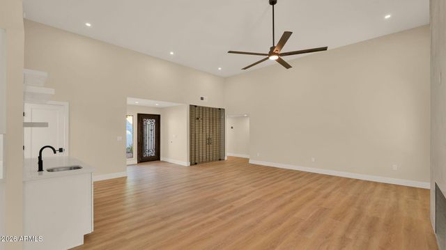 10227 E SAN SALVADOR Drive, Scottsdale, AZ 85258