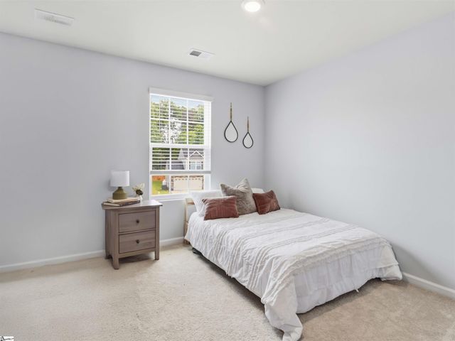 1310 Fairbairn Road, Spartanburg, SC 29303