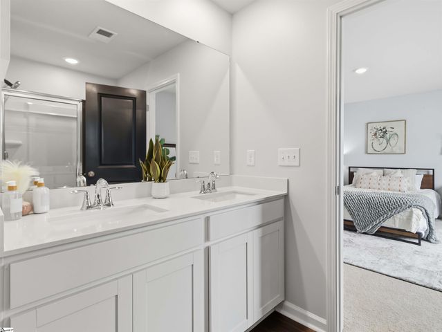 1310 Fairbairn Road, Spartanburg, SC 29303