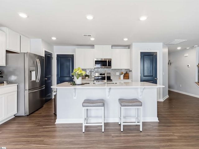 1310 Fairbairn Road, Spartanburg, SC 29303