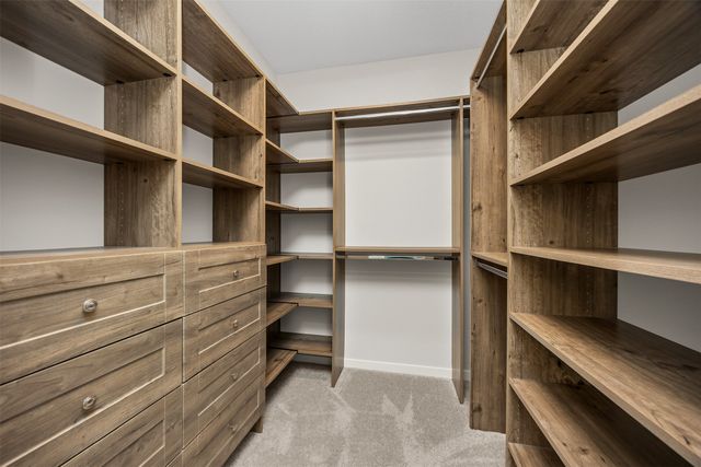 1979 S Warrior Lane, Waukee, IA 50263