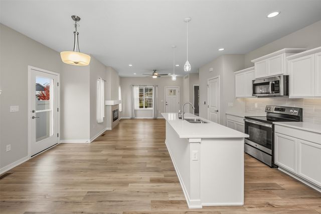 1979 S Warrior Lane, Waukee, IA 50263