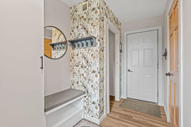 6528 210th Lane Court N, Forest Lake, MN 55025
