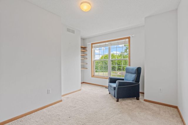 6528 210th Lane Court N, Forest Lake, MN 55025