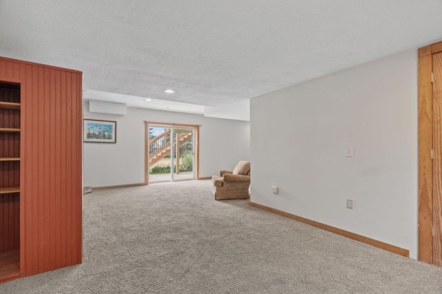 6528 210th Lane Court N, Forest Lake, MN 55025