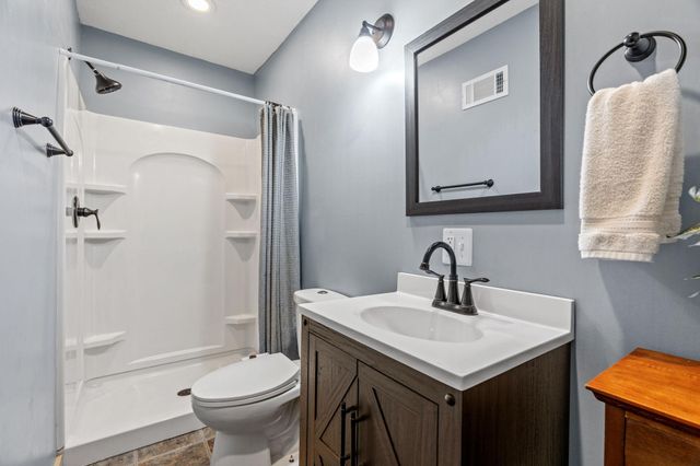 6528 210th Lane Court N, Forest Lake, MN 55025