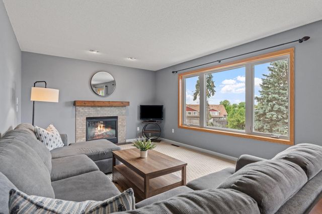 6528 210th Lane Court N, Forest Lake, MN 55025