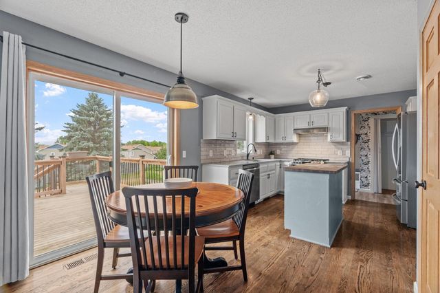 6528 210th Lane Court N, Forest Lake, MN 55025