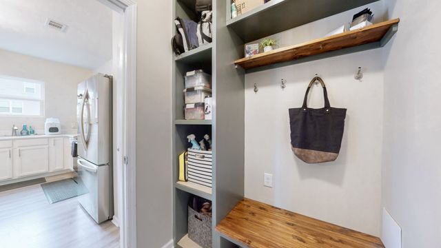 400 Owl Dr, Lebanon, TN 37087