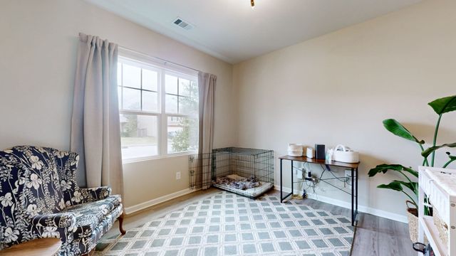 400 Owl Dr, Lebanon, TN 37087