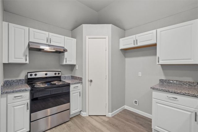 20575 Kings Road, New Caney, TX 77357