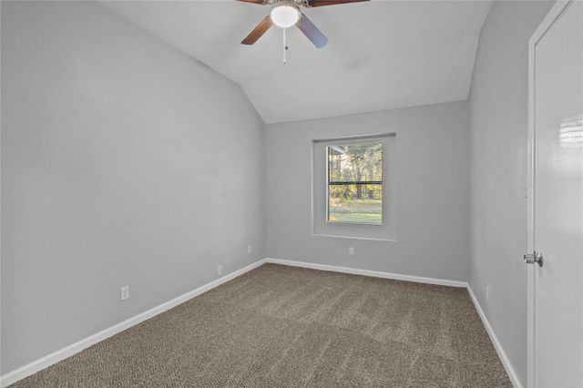 20575 Kings Road, New Caney, TX 77357