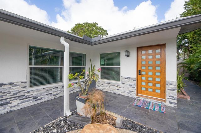 1425 NE 26th Drive 1-2, Wilton Manors, FL 33334