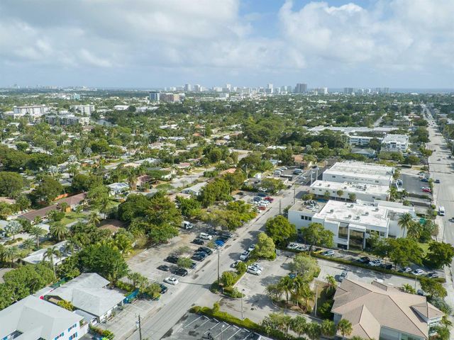 1425 NE 26th Drive 1-2, Wilton Manors, FL 33334