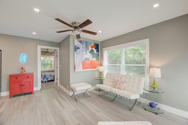 1425 NE 26th Drive 1-2, Wilton Manors, FL 33334