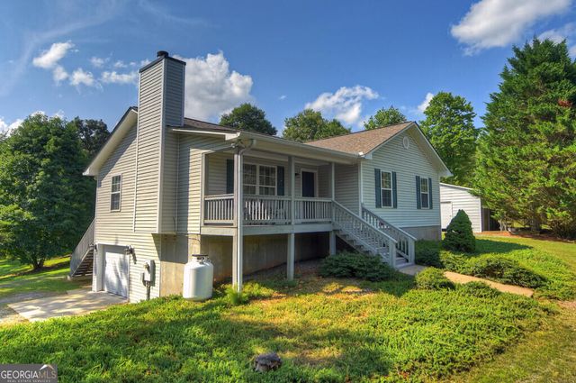 96 Creekside Drive, Mccaysville, GA 30555