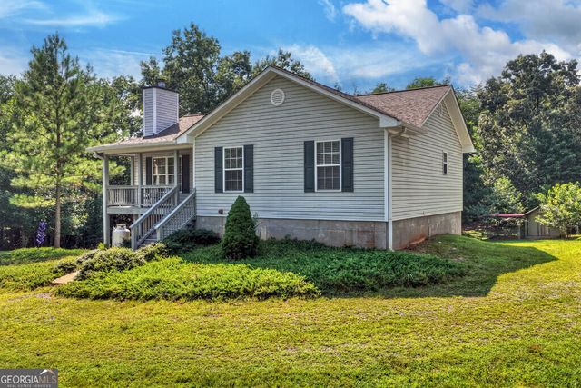 96 Creekside Drive, Mccaysville, GA 30555