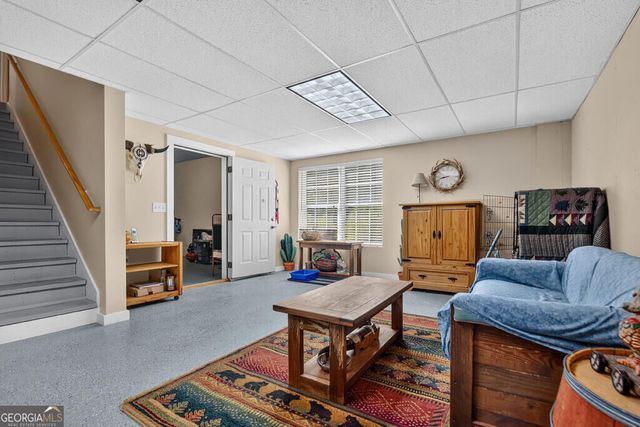 96 Creekside Drive, Mccaysville, GA 30555