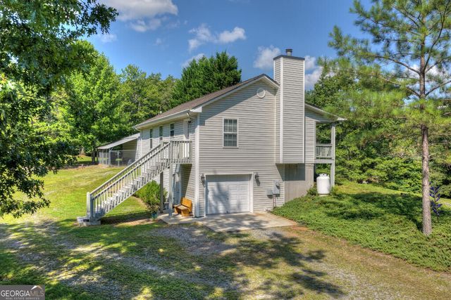 96 Creekside Drive, Mccaysville, GA 30555