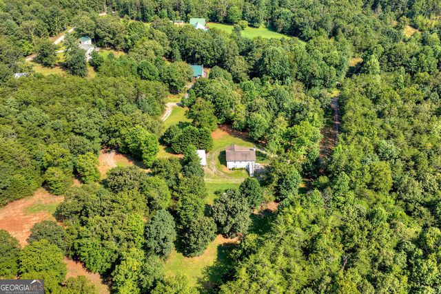 96 Creekside Drive, Mccaysville, GA 30555