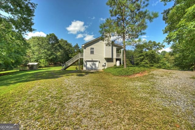 96 Creekside Drive, Mccaysville, GA 30555