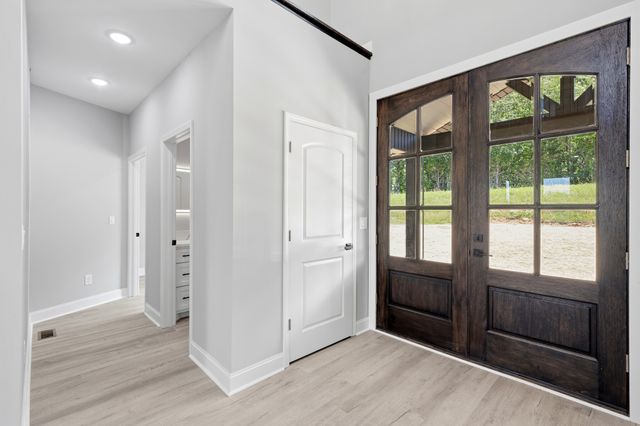 3305 Dobbins Pike, Portland, TN 37148
