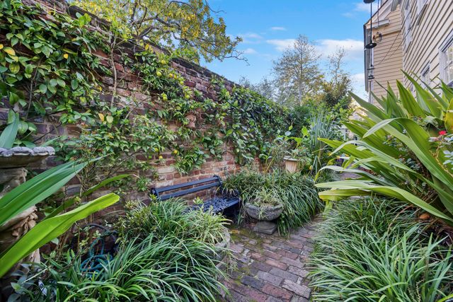 197 Coming Street, Charleston, SC 29403