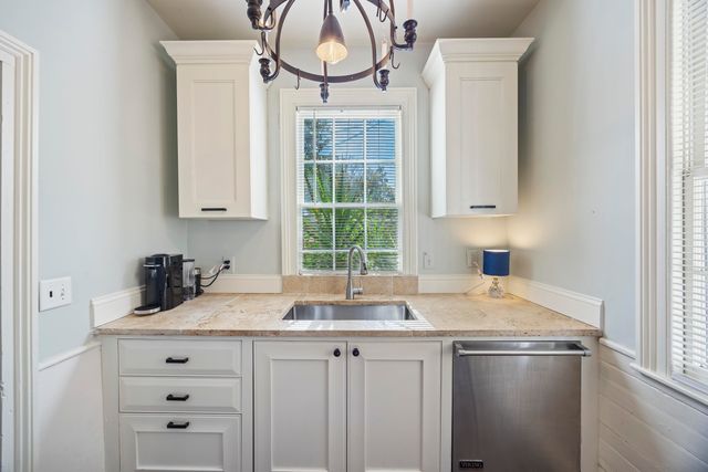 197 Coming Street, Charleston, SC 29403