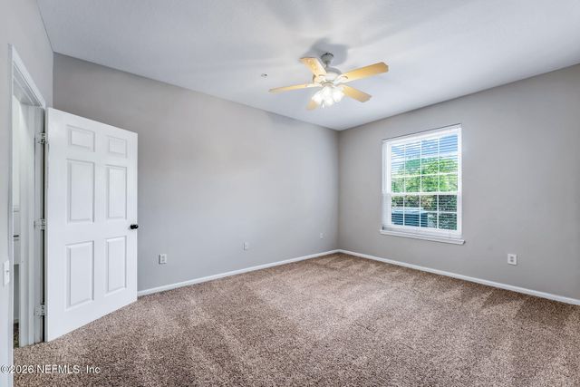 7990 BAYMEADOWS Road E 520, Jacksonville, FL 32256