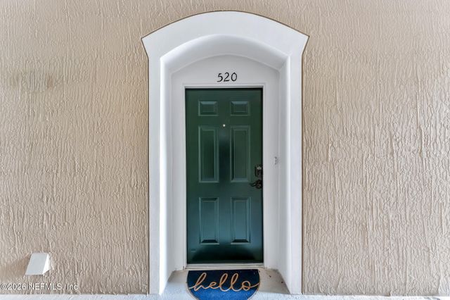 7990 BAYMEADOWS Road E 520, Jacksonville, FL 32256