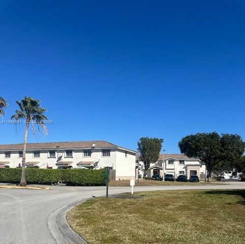 14170 SW 260th St 103, Homestead, FL 33032