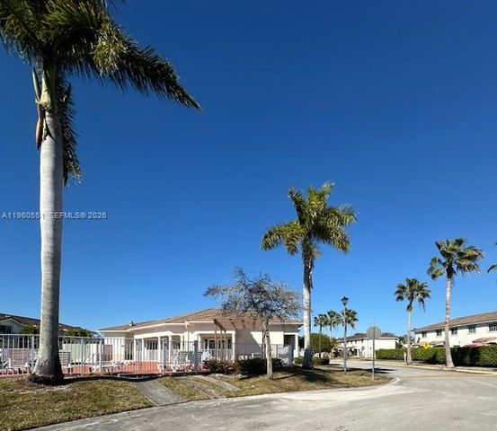14170 SW 260th St 103, Homestead, FL 33032