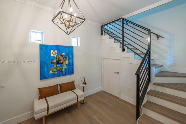 261 Navarre Ave B-1, Coral Gables, FL 33134