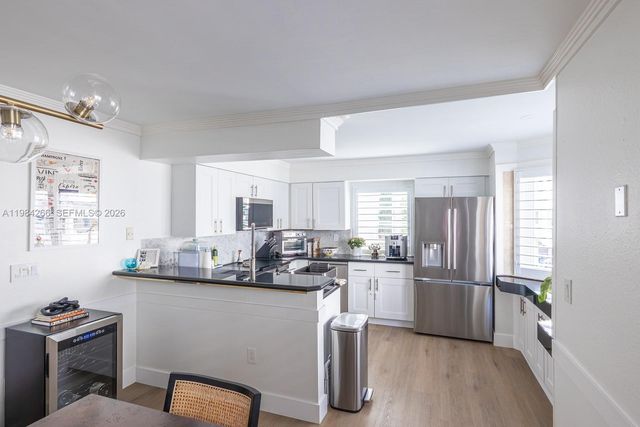 261 Navarre Ave B-1, Coral Gables, FL 33134