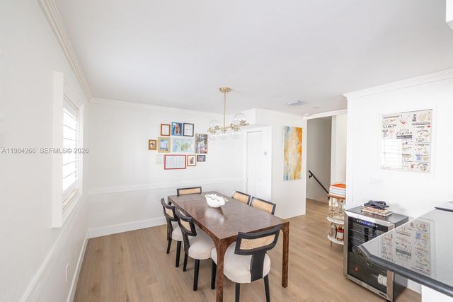 261 Navarre Ave B-1, Coral Gables, FL 33134