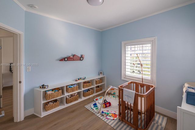 261 Navarre Ave B-1, Coral Gables, FL 33134