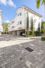 261 Navarre Ave B-1, Coral Gables, FL 33134
