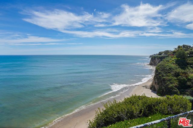 52 Paradise Cove, Malibu, CA 90265
