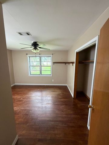 407 Miller Ave, Leesville, LA 71446
