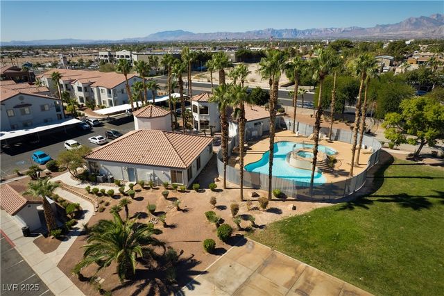 3318 North DECATUR Boulevard 2149, Las Vegas, NV 89130