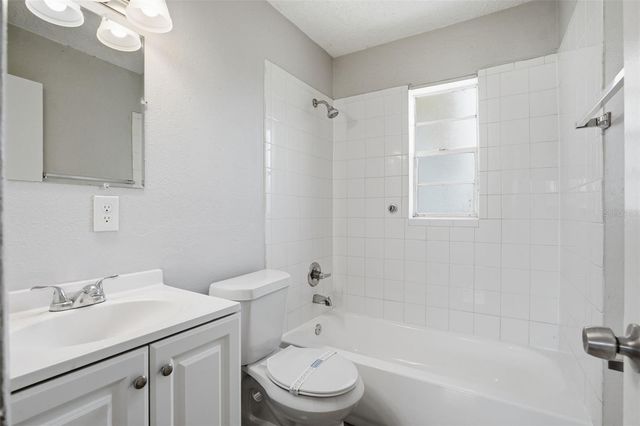 3214 AVENUE Q NW, Winter Haven, FL 33881