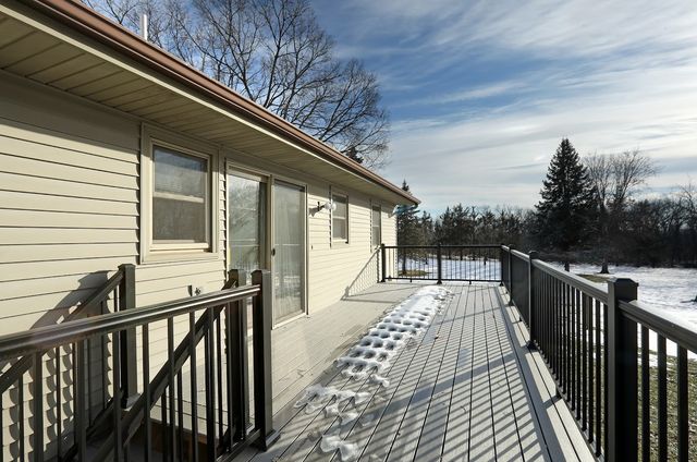 2390 Sand Road, Marshalltown, IA 50158