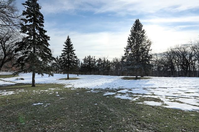 2390 Sand Road, Marshalltown, IA 50158