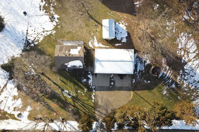 2390 Sand Road, Marshalltown, IA 50158